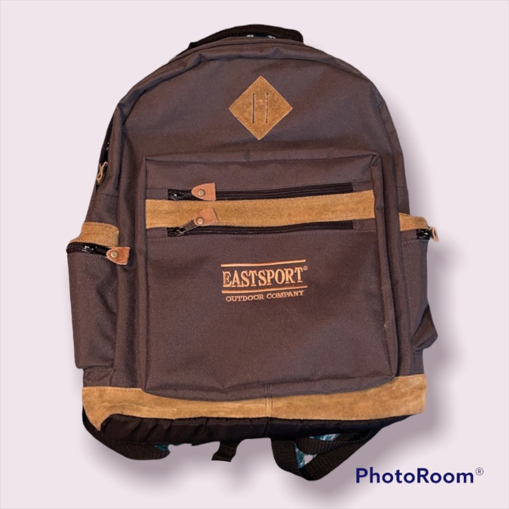 90’s inspired Eastsports backpack.